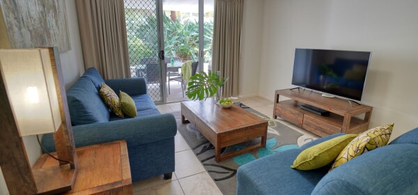 Coolum At The Beach Ground Floor One Bed lounge