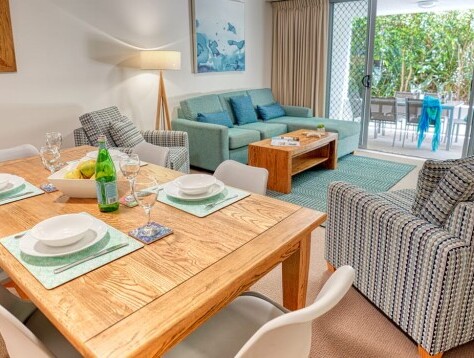 Coolum At The Beach Ground Floor three Bed dining lounge outdoor