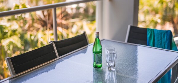 Coolum At The Beach apartment three Bed balcony view drinks