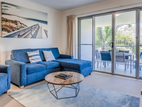 Coolum At The Beach apartment three Bed lounge outdoor balcony