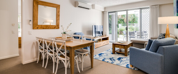 coolum at the beach three bedroom living dining