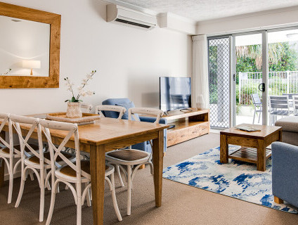 coolum at the beach three bedroom living dining