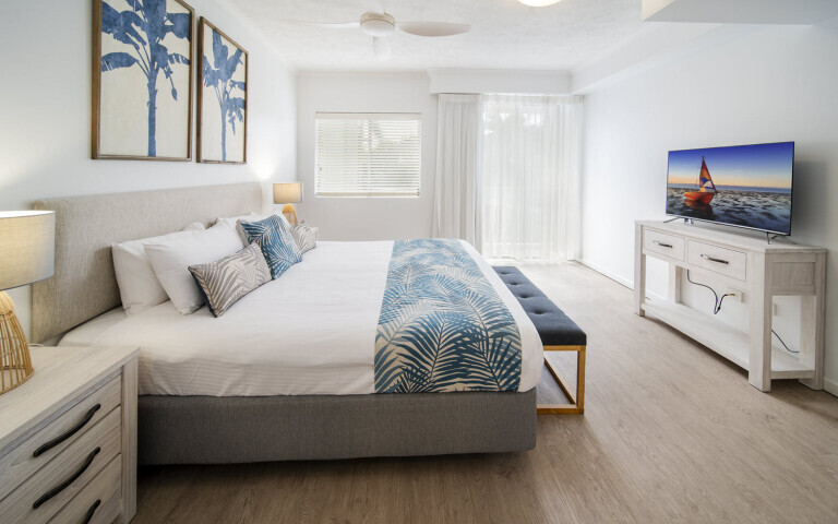 coolum at the beach resort 3br executive apartment 5