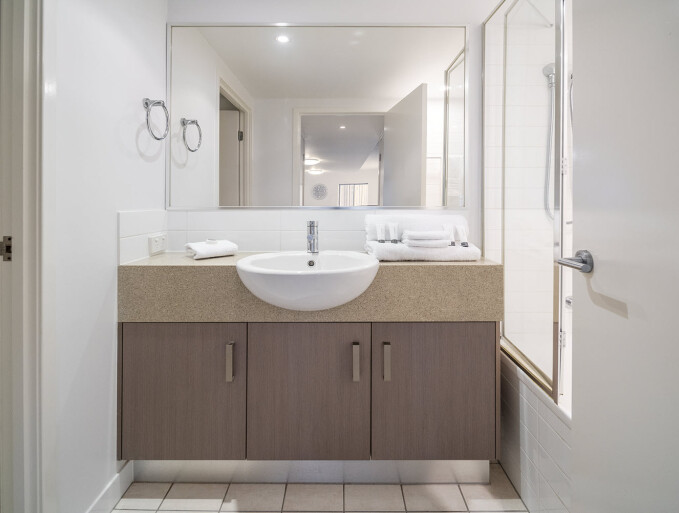 coolum at the beach resort 3br executive apartment 7