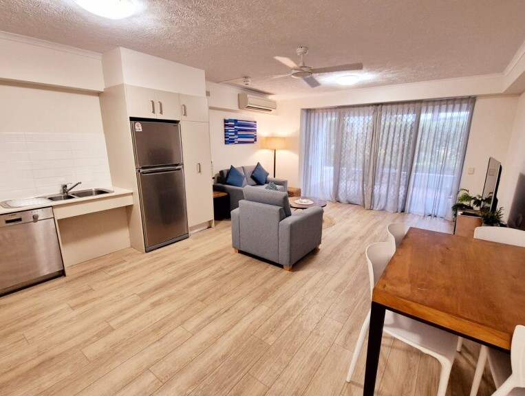 Coolum Accessibilty dining lounge v3