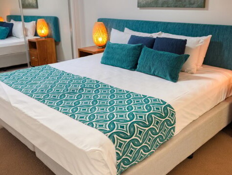 Coolum At The Beach Ground Floor One Bed Pool bed