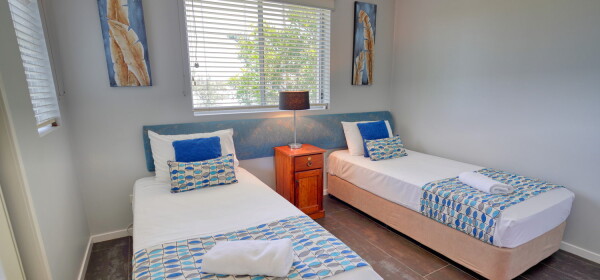 Coolum Penthouse 3 bedroom singles