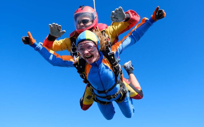 skydive sunshine coast