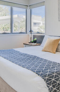 apartment slide 9 1500x625